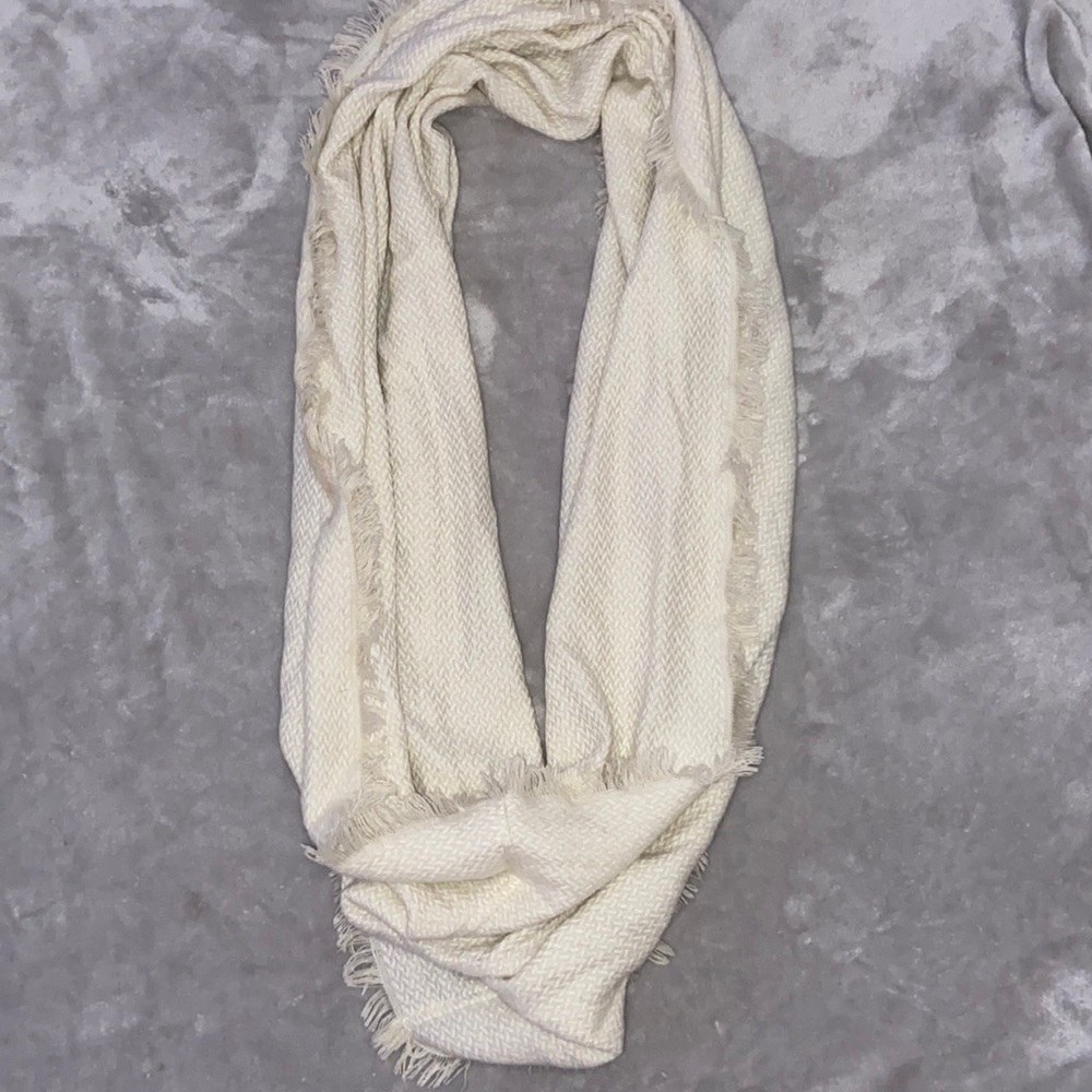 OS white scarf